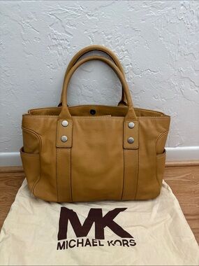 Michel Kors Handbag